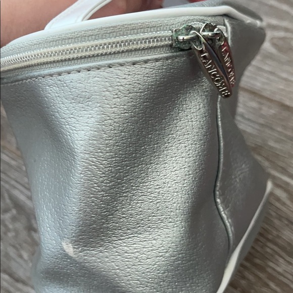 Makeup Bags - Picture 2 of 3